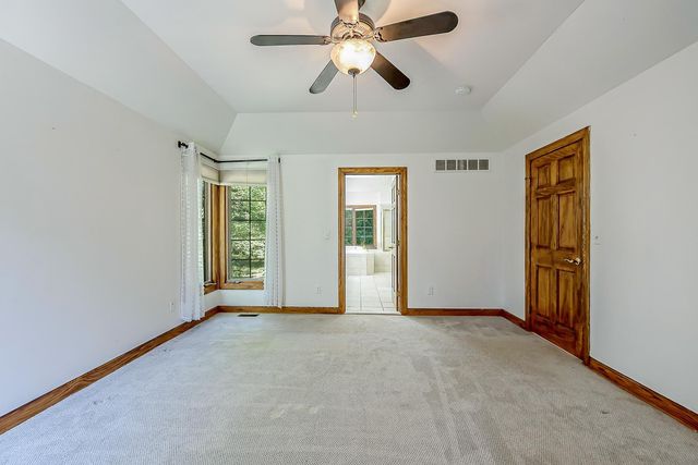 8208 Parker Road, Saline, MI 48176