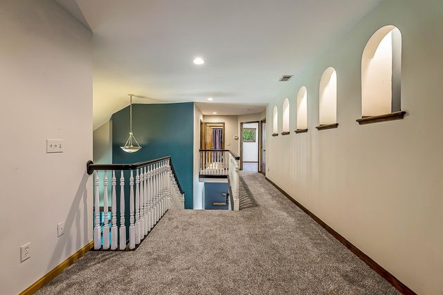 8208 Parker Road, Saline, MI 48176