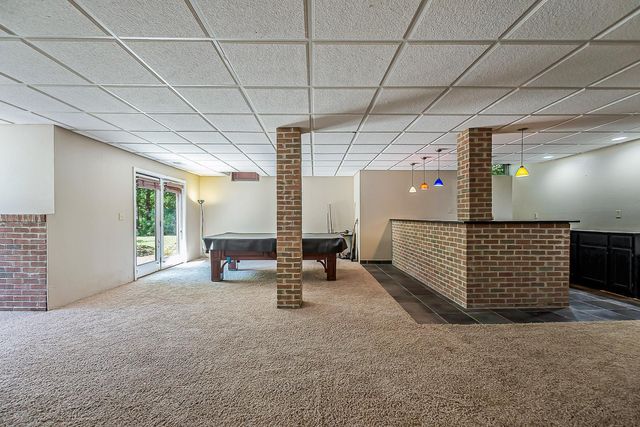 8208 Parker Road, Saline, MI 48176