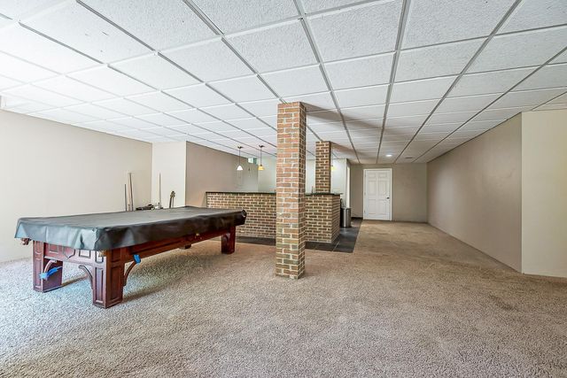 8208 Parker Road, Saline, MI 48176