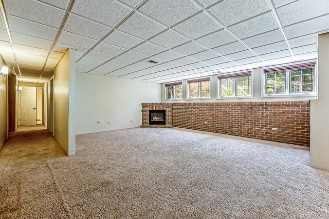 8208 Parker Road, Saline, MI 48176