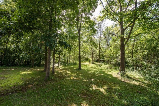 8208 Parker Road, Saline, MI 48176