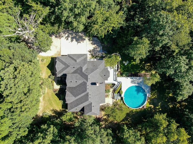 8208 Parker Road, Saline, MI 48176