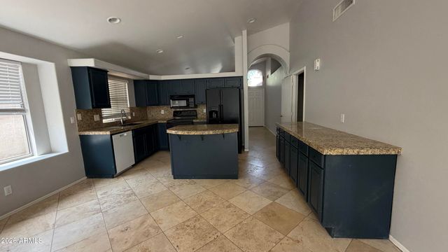 213 S CROSSCREEK Drive 262, Chandler, AZ 85225