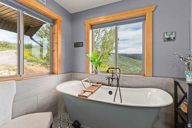 2013 N RIVER VIEW CIR, Huntsville, UT 84317