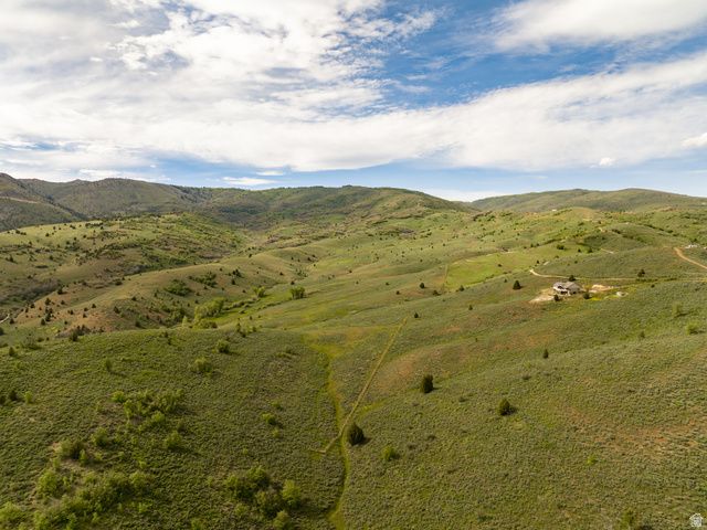 2013 N RIVER VIEW CIR, Huntsville, UT 84317