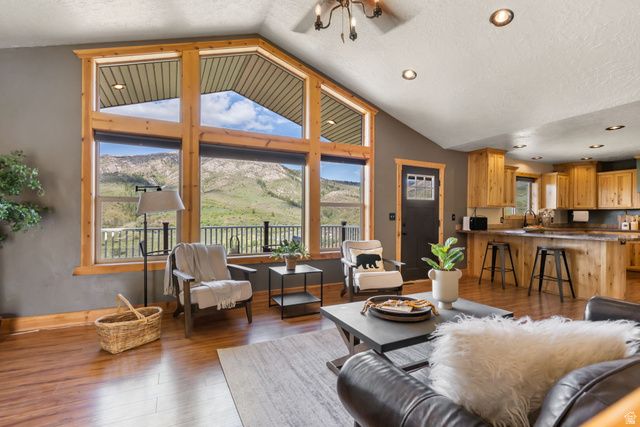 2013 N RIVER VIEW CIR, Huntsville, UT 84317