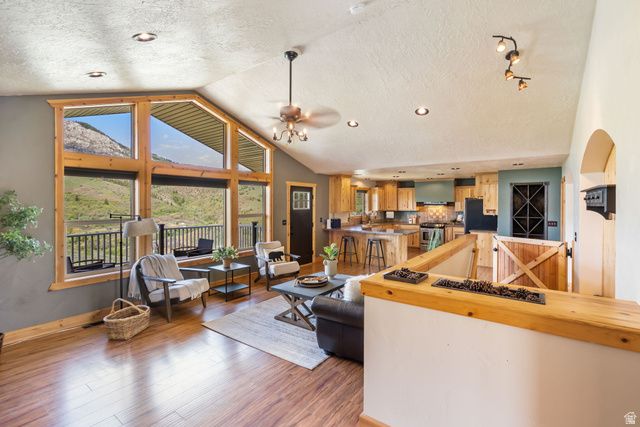 2013 N RIVER VIEW CIR, Huntsville, UT 84317