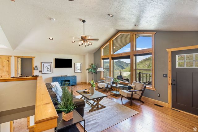 2013 N RIVER VIEW CIR, Huntsville, UT 84317