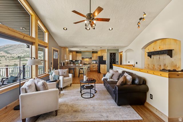 2013 N RIVER VIEW CIR, Huntsville, UT 84317