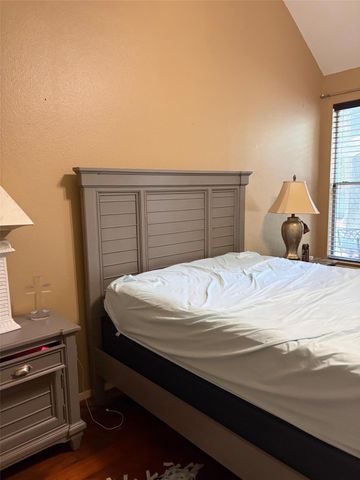 19 Lyreleaf Place, Spring, TX 77382