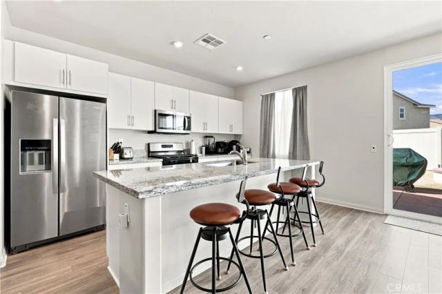 1744 Plume, San Jacinto, CA 92583