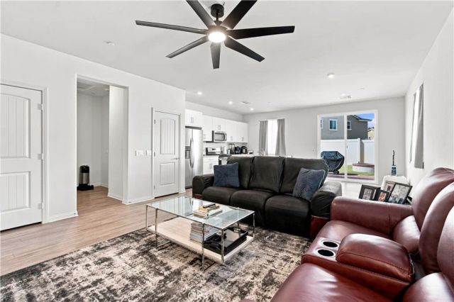 1744 Plume, San Jacinto, CA 92583