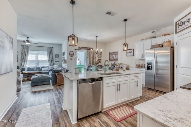 1028 Tara Court, Blountville, TN 37617