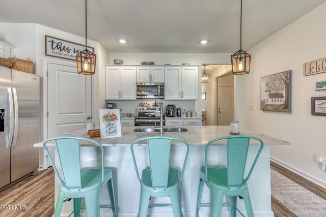 1028 Tara Court, Blountville, TN 37617