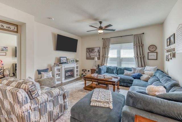 1028 Tara Court, Blountville, TN 37617