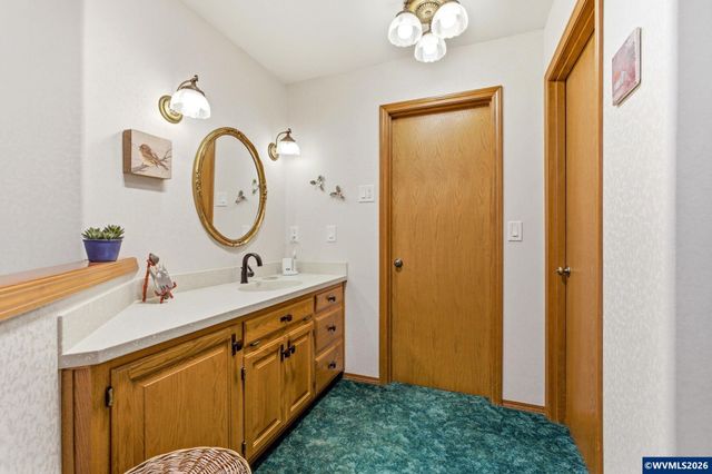 6497 Mahalo Dr SE, Salem, OR 97317