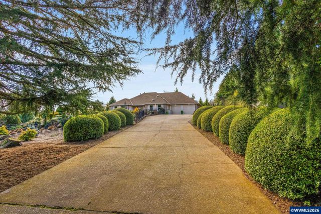 6497 Mahalo Dr SE, Salem, OR 97317