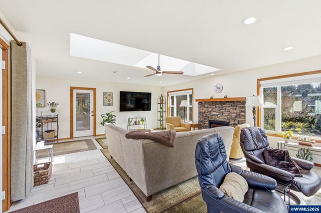 6497 Mahalo Dr SE, Salem, OR 97317