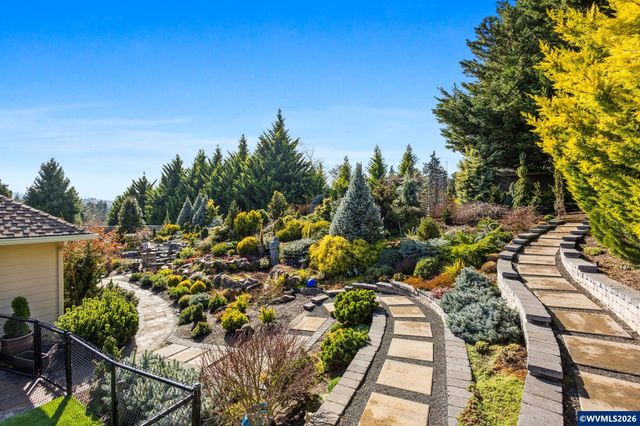 6497 Mahalo Dr SE, Salem, OR 97317