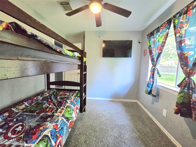 5205 Winding Brook Drive, Dickinson, TX 77539