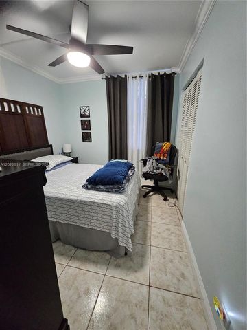 212 Lake Pointe Dr 113, Oakland Park, FL 33309