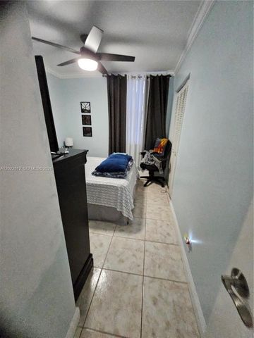 212 Lake Pointe Dr 113, Oakland Park, FL 33309
