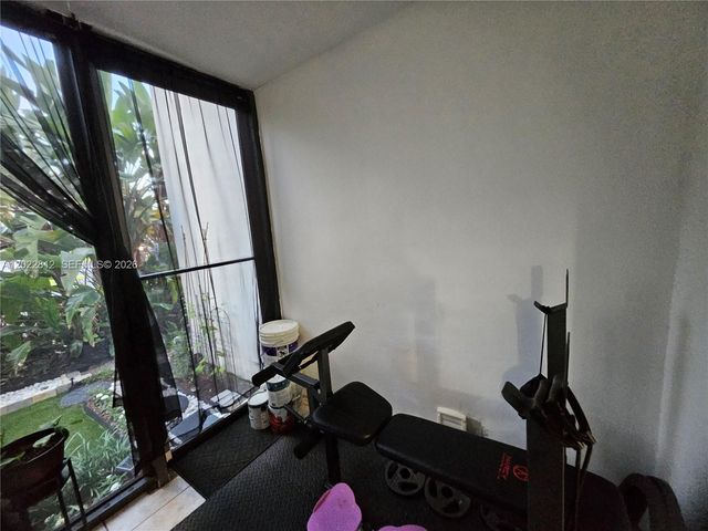 212 Lake Pointe Dr 113, Oakland Park, FL 33309