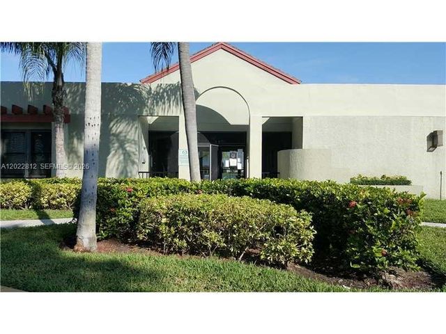212 Lake Pointe Dr 113, Oakland Park, FL 33309