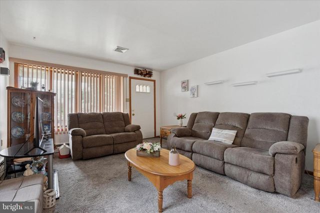 720 CORSON ST, Bristol, PA 19007