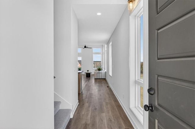 22504 W 93rd Terrace, Lenexa, KS 66227