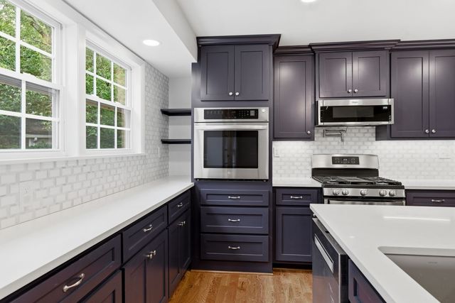 118 Carriage Dr, Nashville, TN 37221