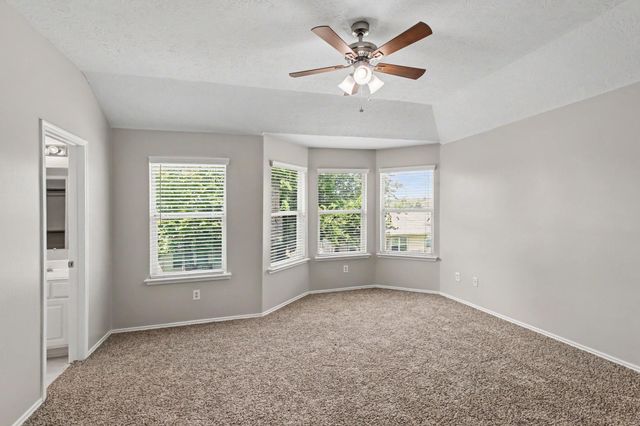 18495 Sunrise Pines Drive, Montgomery, TX 77316