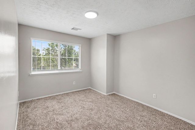 18495 Sunrise Pines Drive, Montgomery, TX 77316