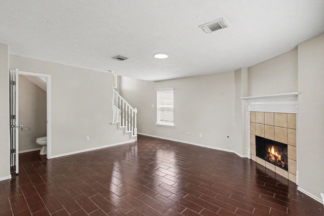 18495 Sunrise Pines Drive, Montgomery, TX 77316
