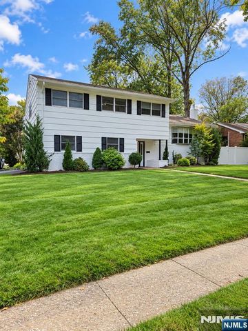 511 Gallows Hill Road, Cranford, NJ 07016