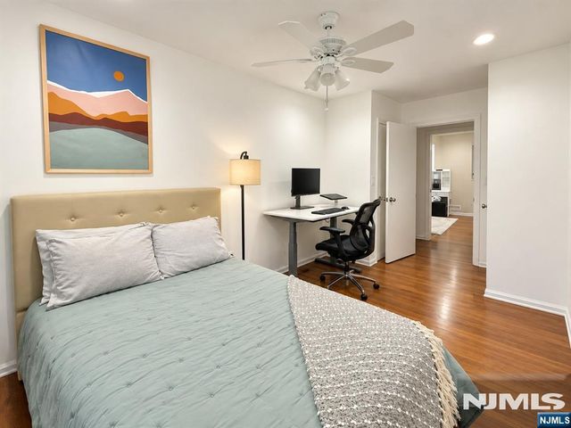 511 Gallows Hill Road, Cranford, NJ 07016