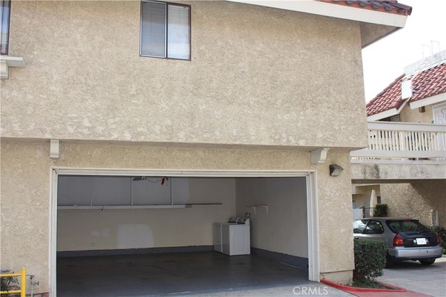 1673 E Kingsley, Pomona, CA 91767