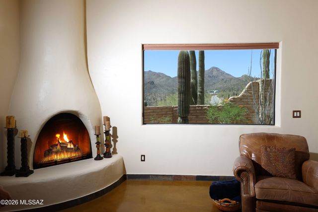 3700 N Avenida Dos Vistas, Tucson, AZ 85745
