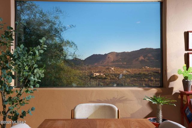 3700 N Avenida Dos Vistas, Tucson, AZ 85745