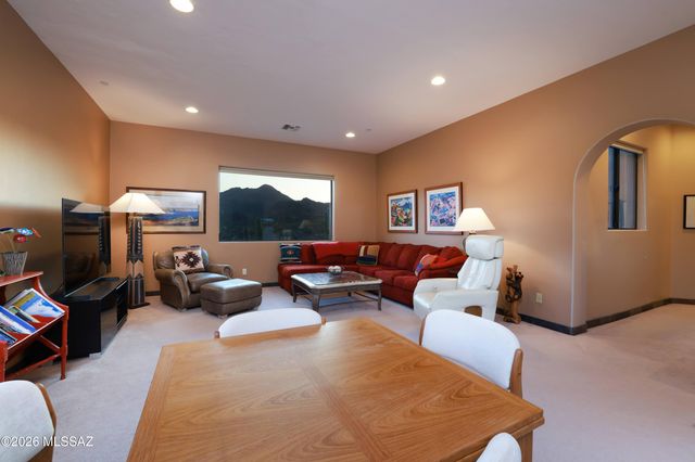 3700 N Avenida Dos Vistas, Tucson, AZ 85745