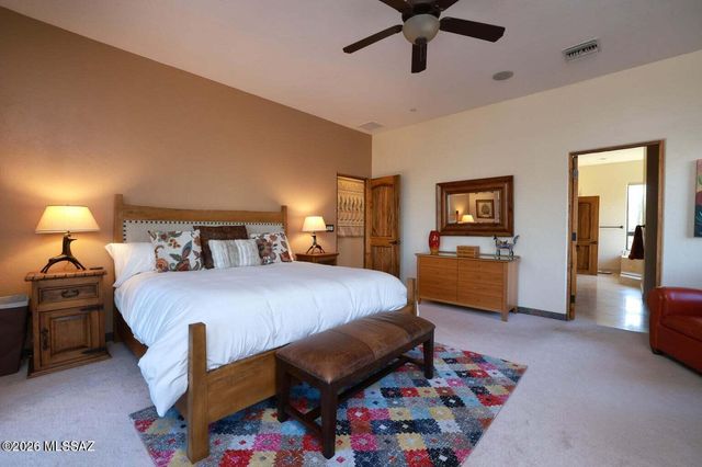 3700 N Avenida Dos Vistas, Tucson, AZ 85745