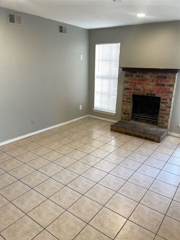 9520 Royal Lane, Dallas, TX 75243