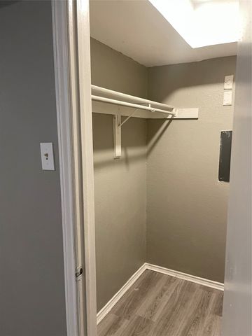 9520 Royal Lane, Dallas, TX 75243