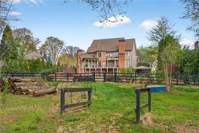 1140 Richmond Glen Circle, Milton, GA 30004