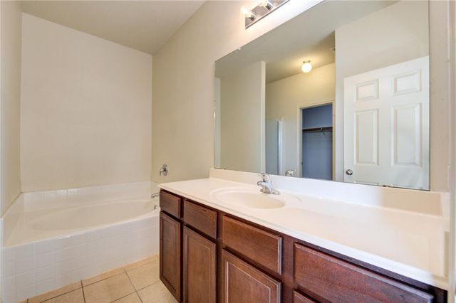 4907 Flagstone Pine Lane, Richmond, TX 77469