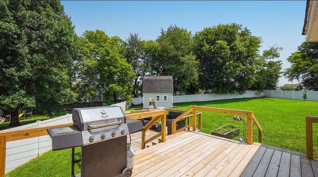3423 E Henderson Way, Clarksville, TN 37042