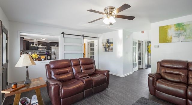 3423 E Henderson Way, Clarksville, TN 37042