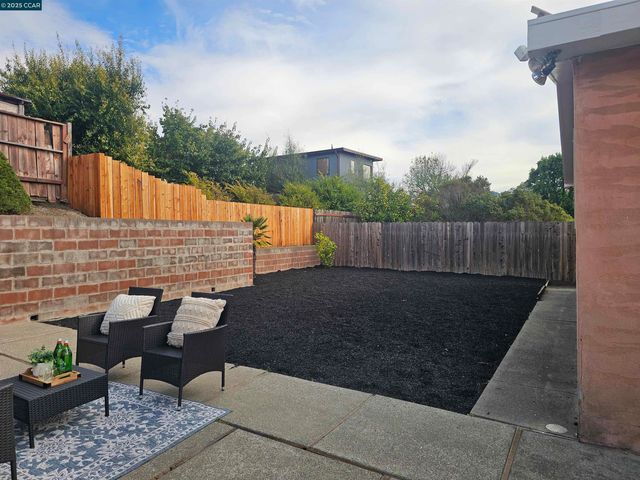 6107 Ralston Ave, Richmond, CA 94805