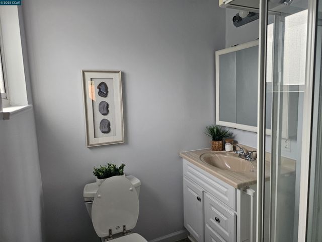 6107 Ralston Ave, Richmond, CA 94805